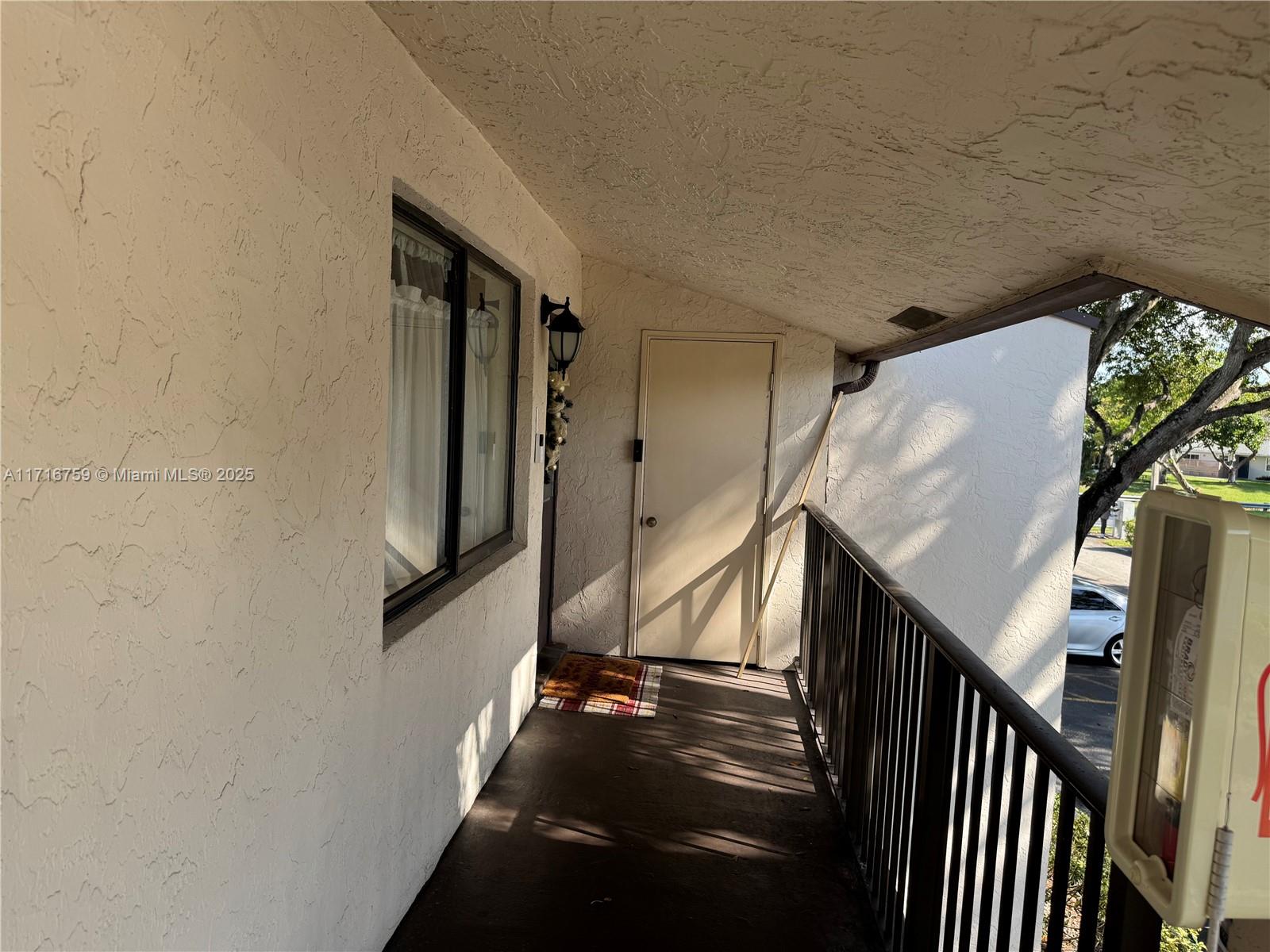 207 E Laurel Dr #1207, Margate, Florida image 2