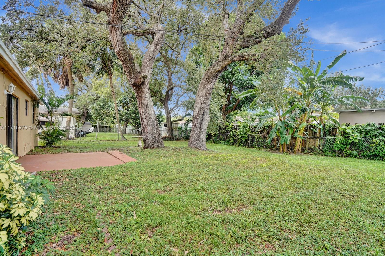 Listing Photo 26