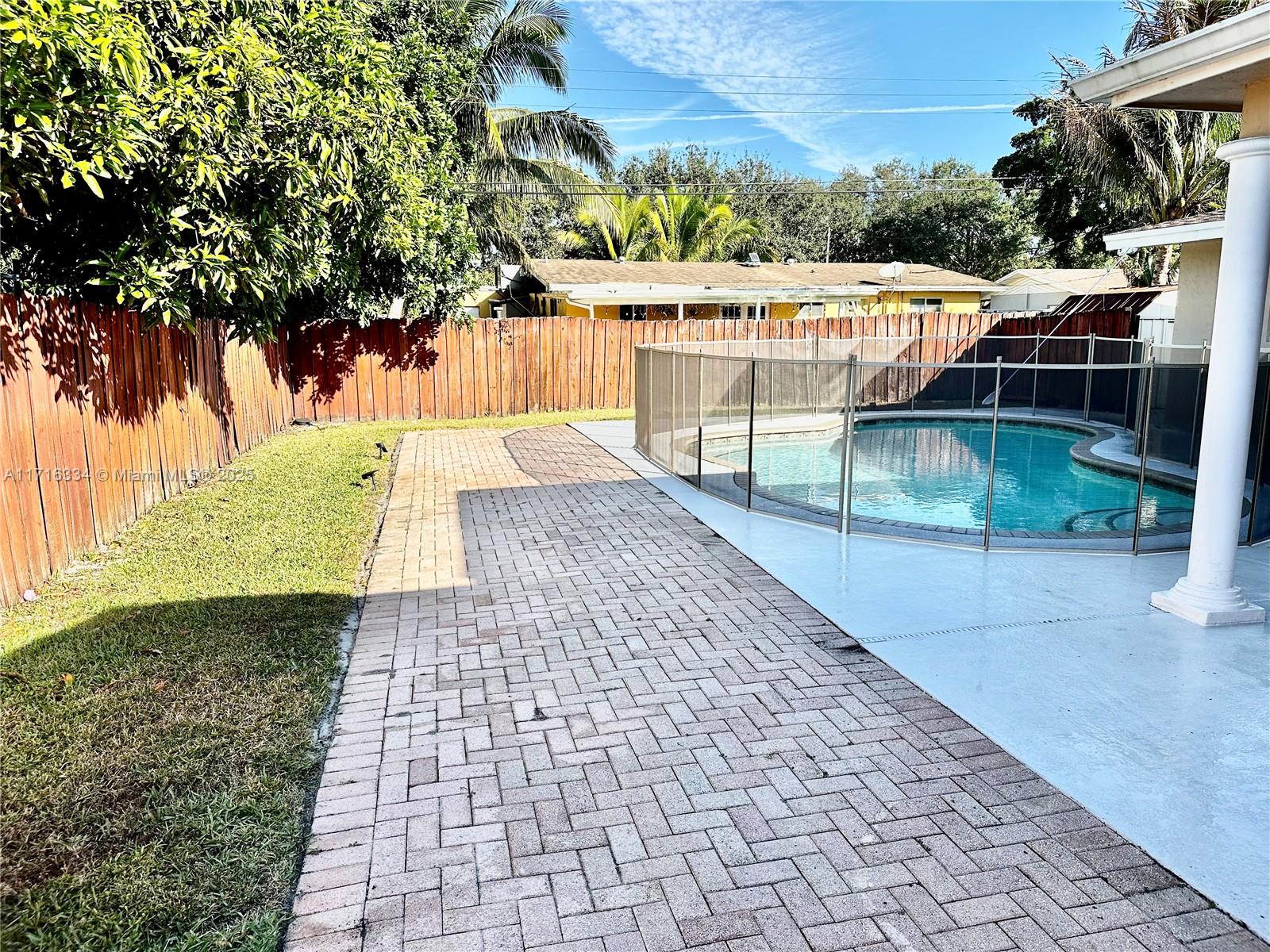 6901 NW 12th St, Plantation, Florida image 18