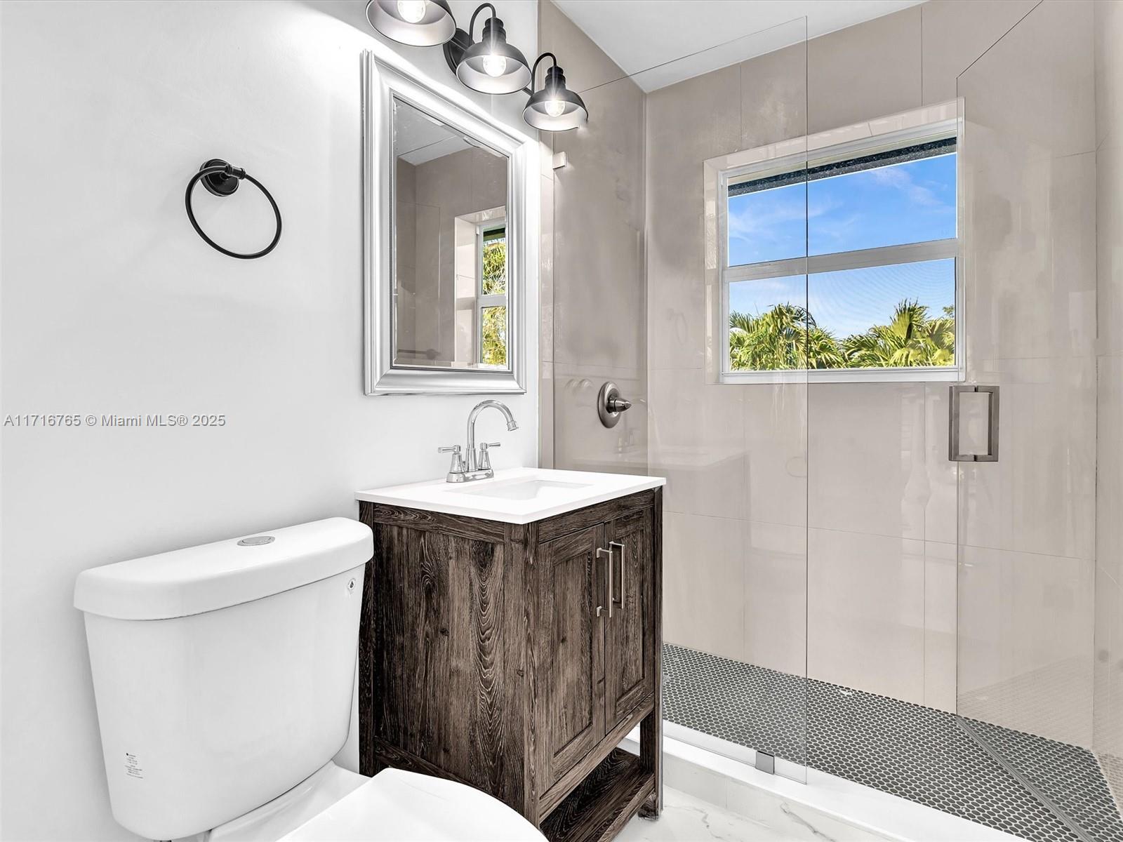 2141 NE 18th Ave, Wilton Manors, Florida image 30