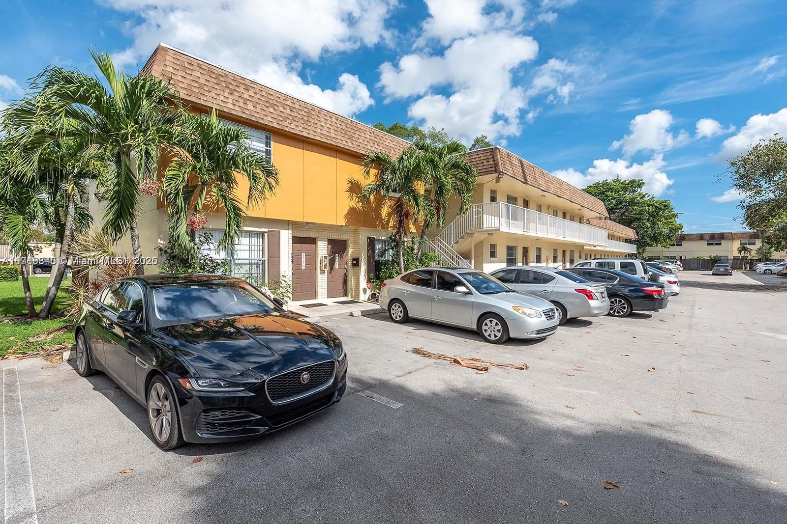 4835 NW 9th Dr #4835, Plantation, Florida image 25
