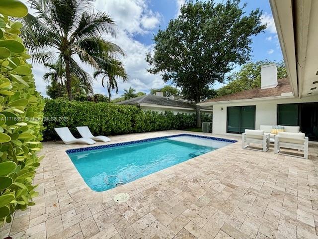 Residential, Hollywood, Florida image 12