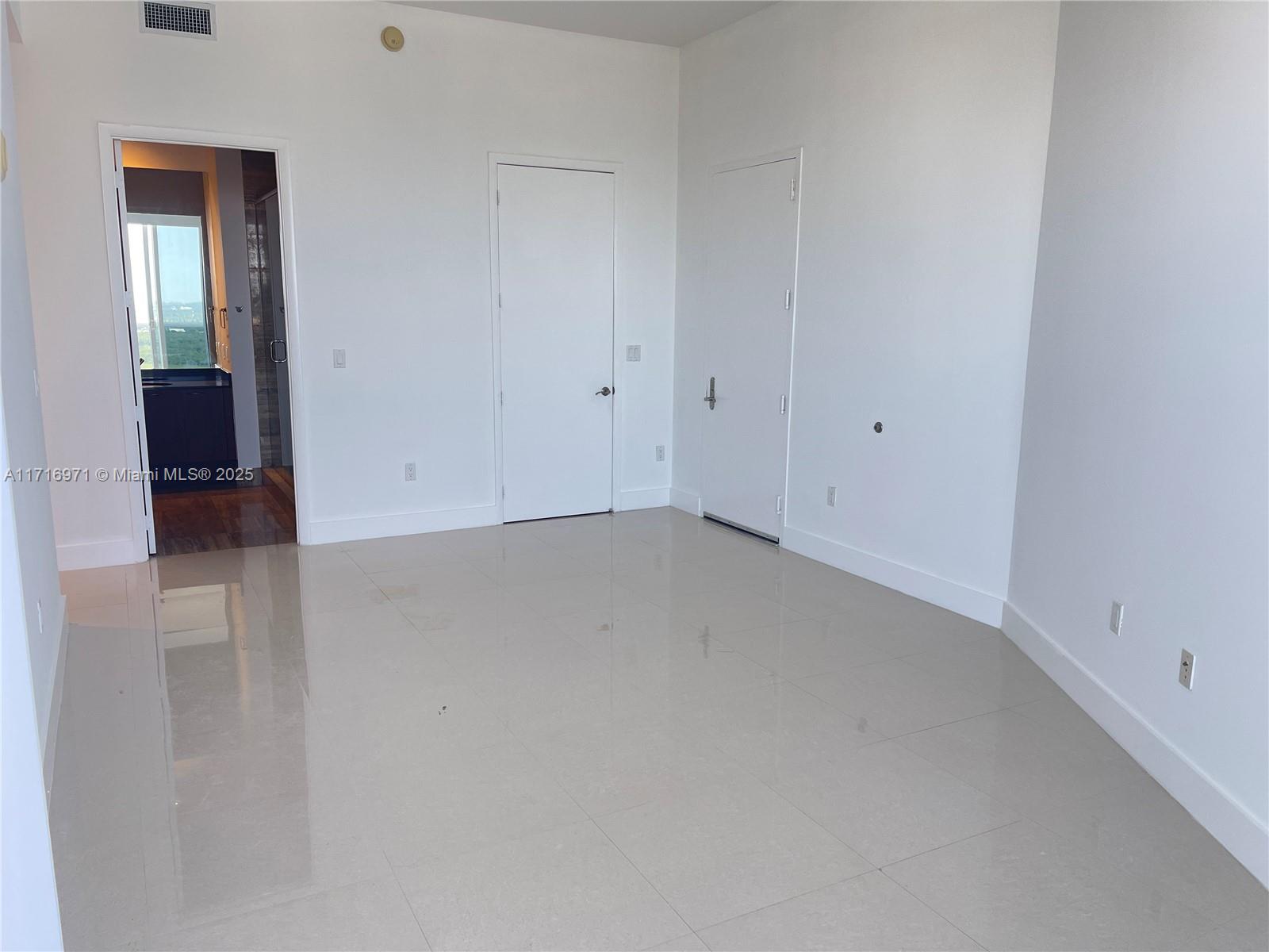 15901 Collins Ave #3705, Sunny Isles Beach FL 33160