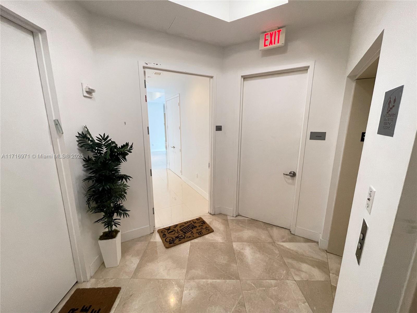 15901 Collins Ave #3705, Sunny Isles Beach FL 33160