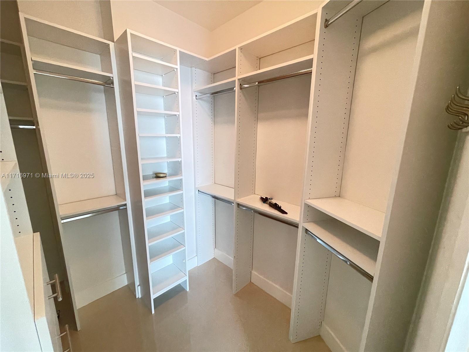 15901 Collins Ave #3705, Sunny Isles Beach FL 33160