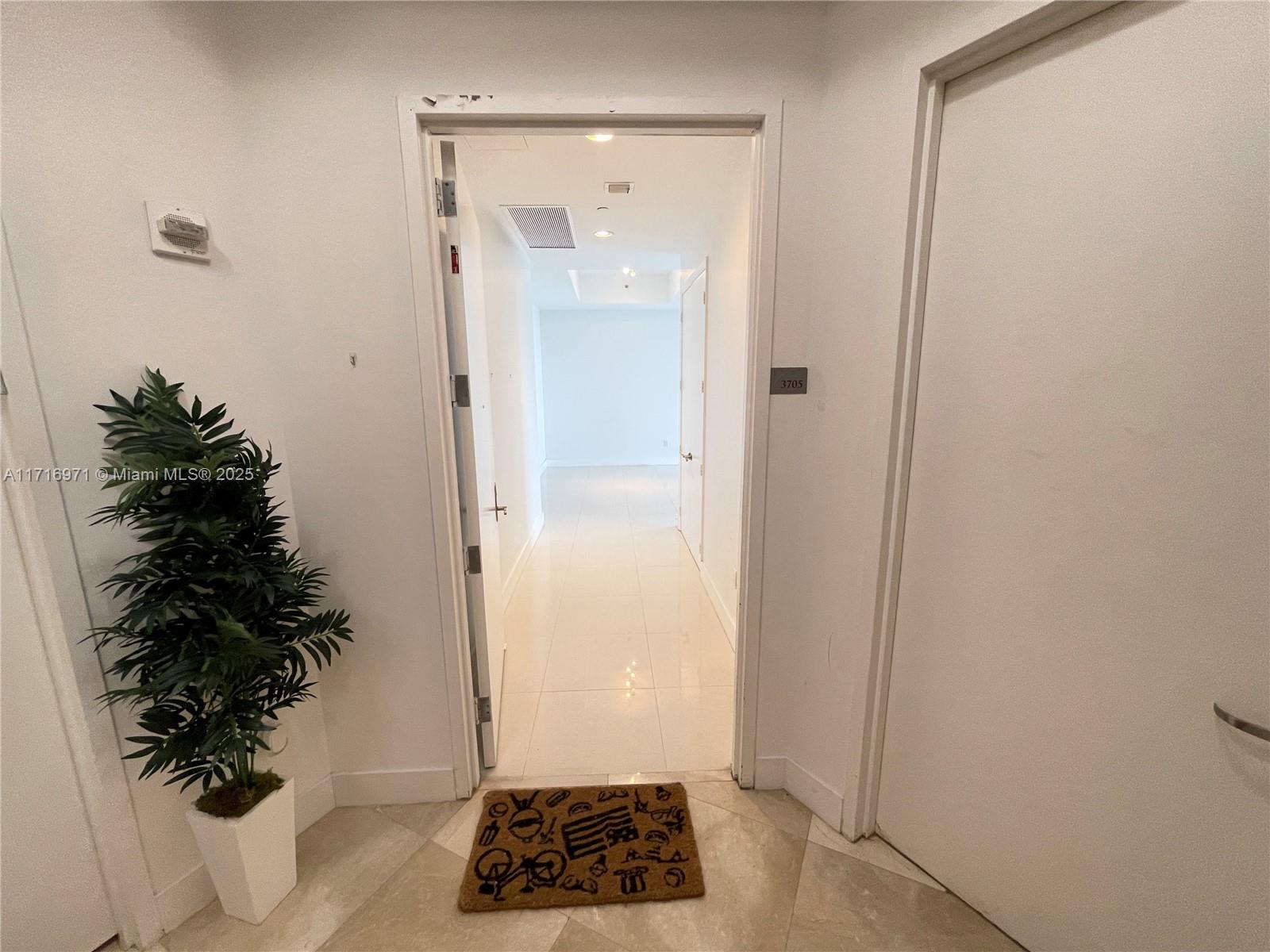 15901 Collins Ave #3705, Sunny Isles Beach FL 33160