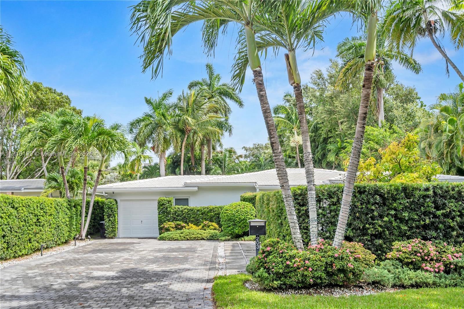 203 Ridgewood Rd, Coral Gables, Florida image 3