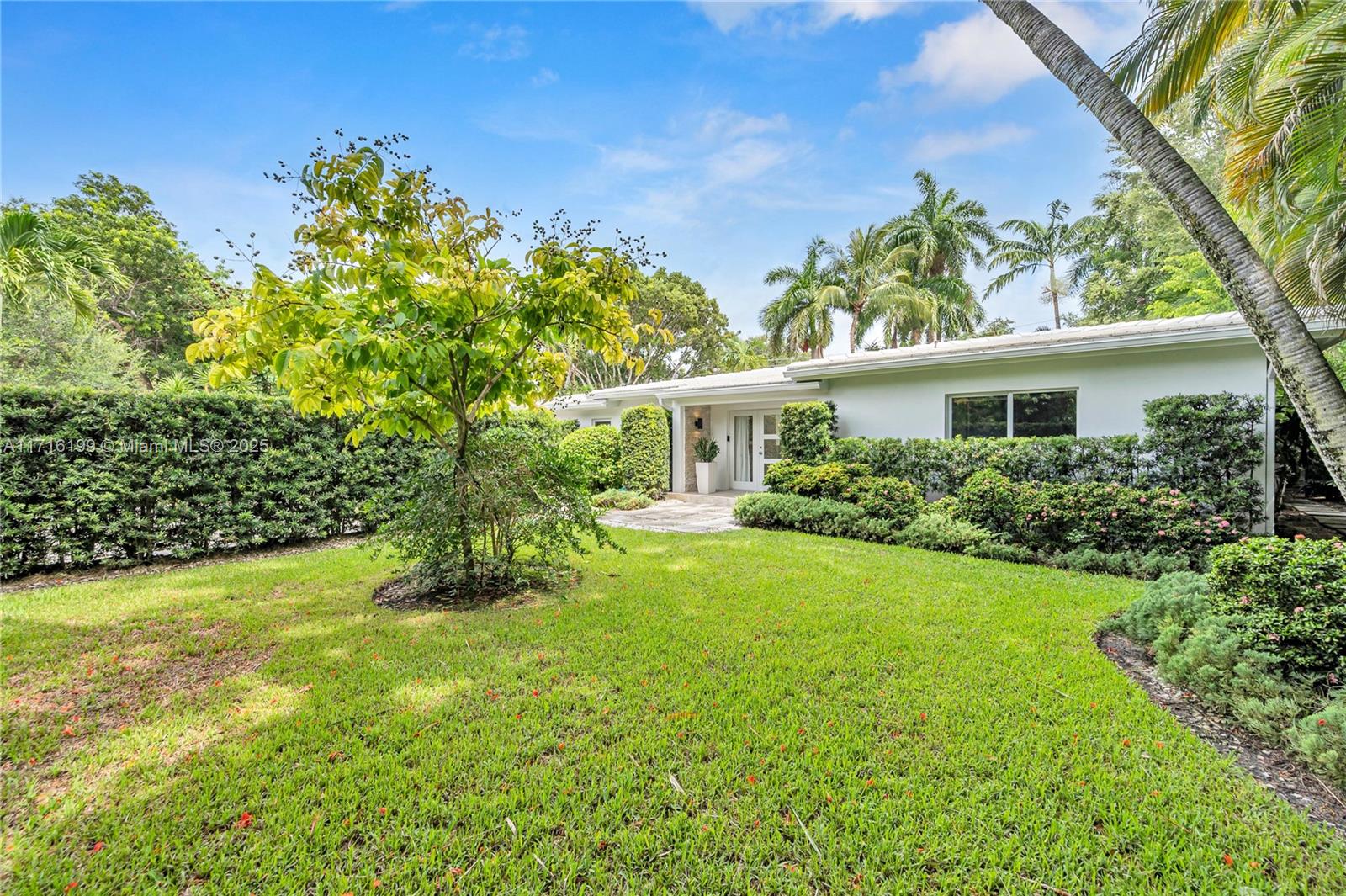 203 Ridgewood Rd, Coral Gables, Florida image 42