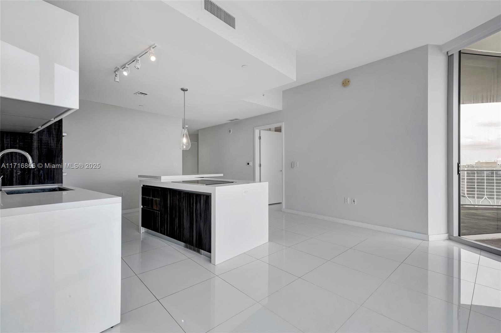 851 NE 1st Ave #2304, Miami FL 33132