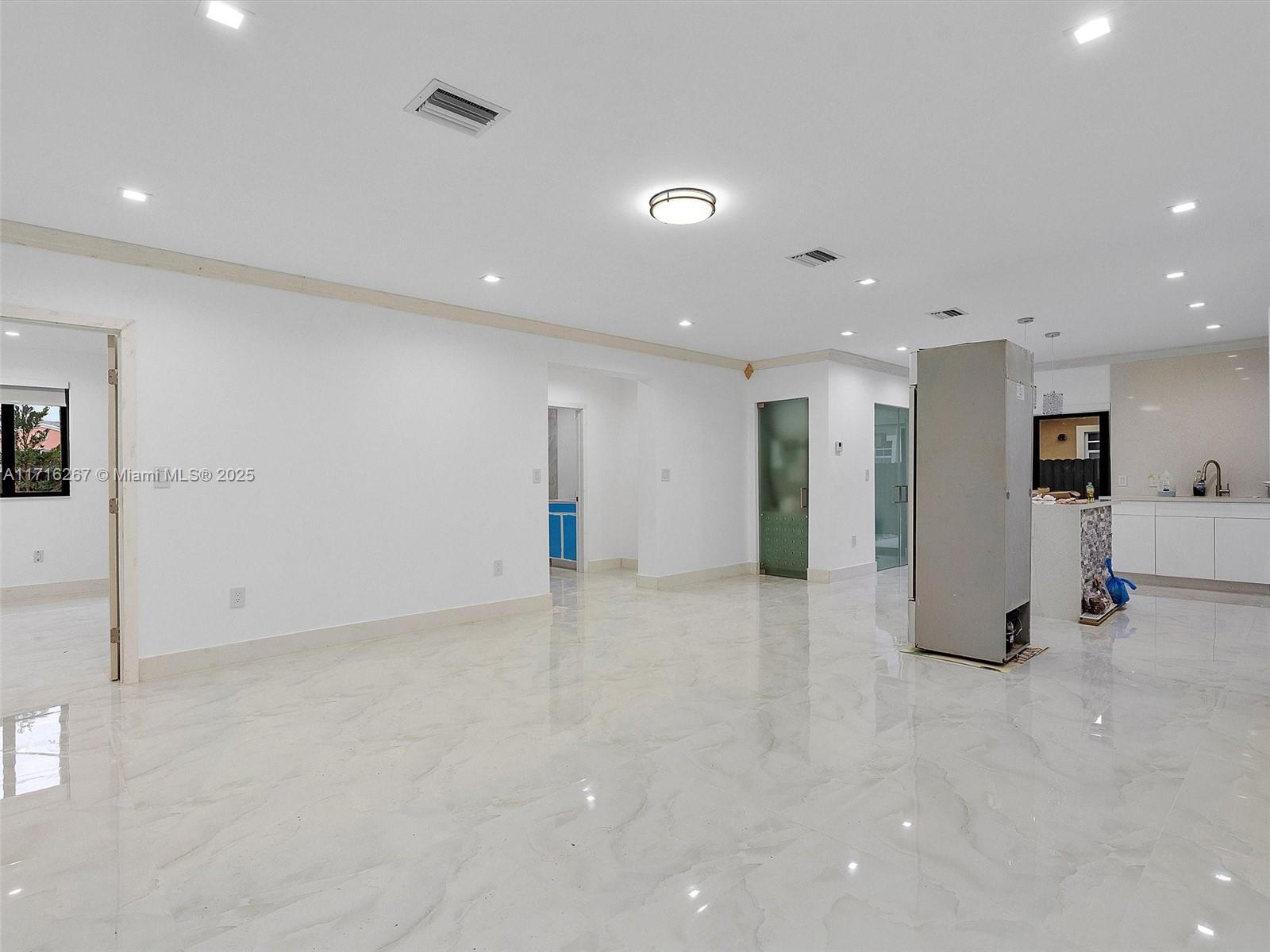 501 E 59th St, Hialeah, Florida image 33