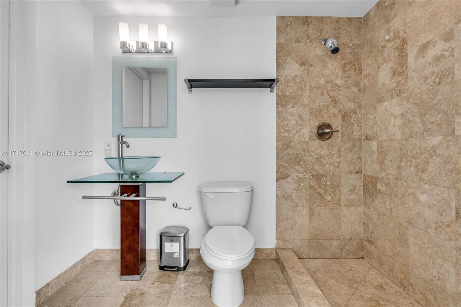 350 S Miami Ave #2906, Miami FL 33130