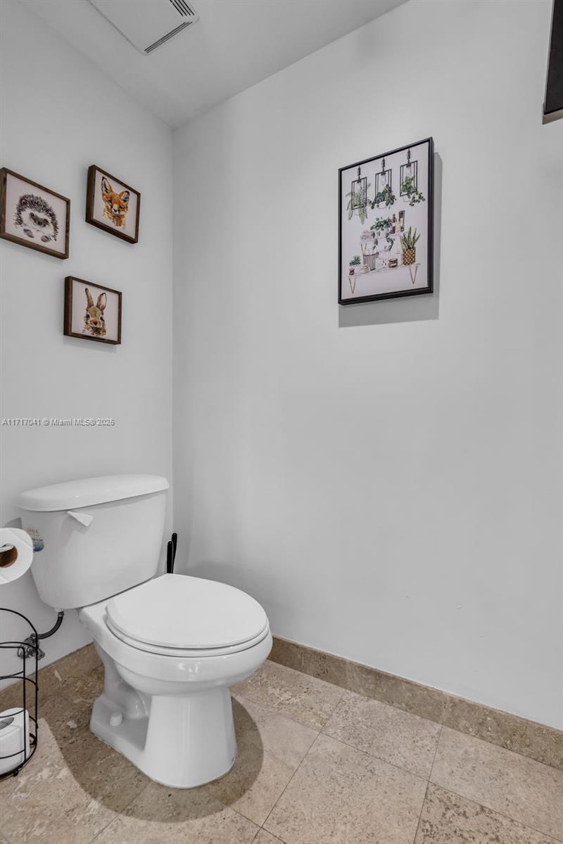 350 S Miami Ave #2906, Miami FL 33130