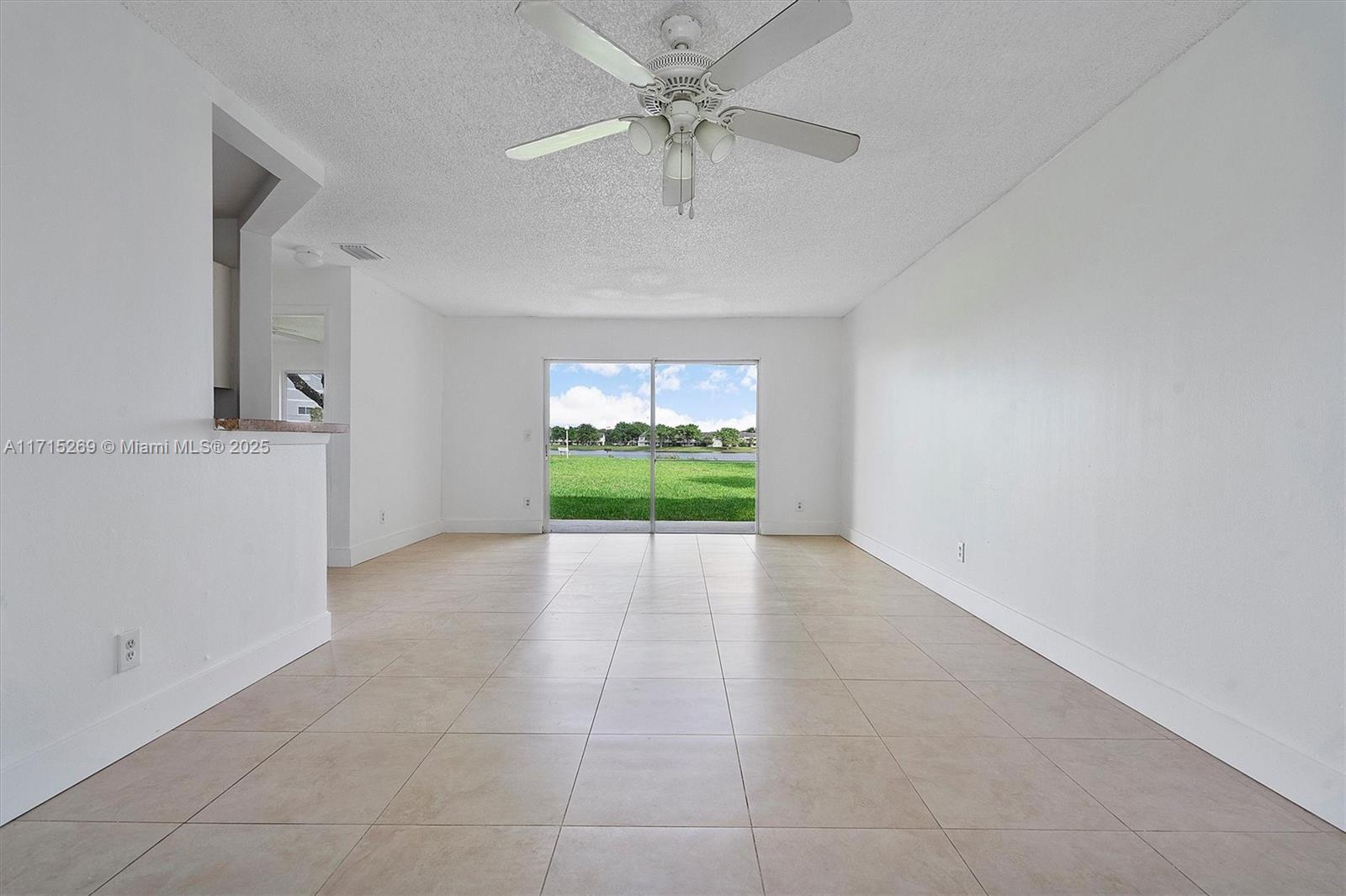 3417 NW 44th St #103, Oakland Park, Florida image 8