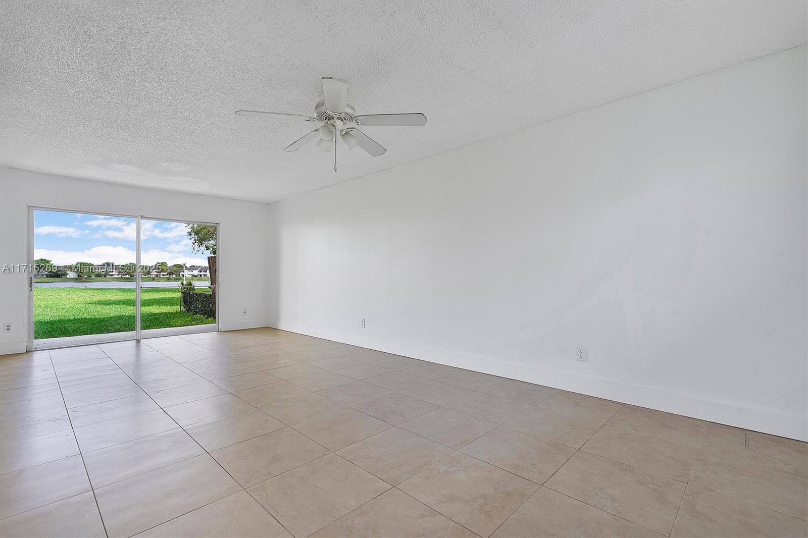 3417 NW 44th St #103, Oakland Park, Florida image 9