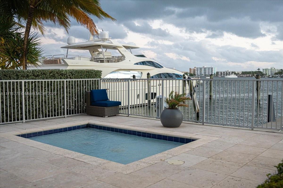 17301 Biscayne Blvd #305, North Miami Beach, Florida image 33