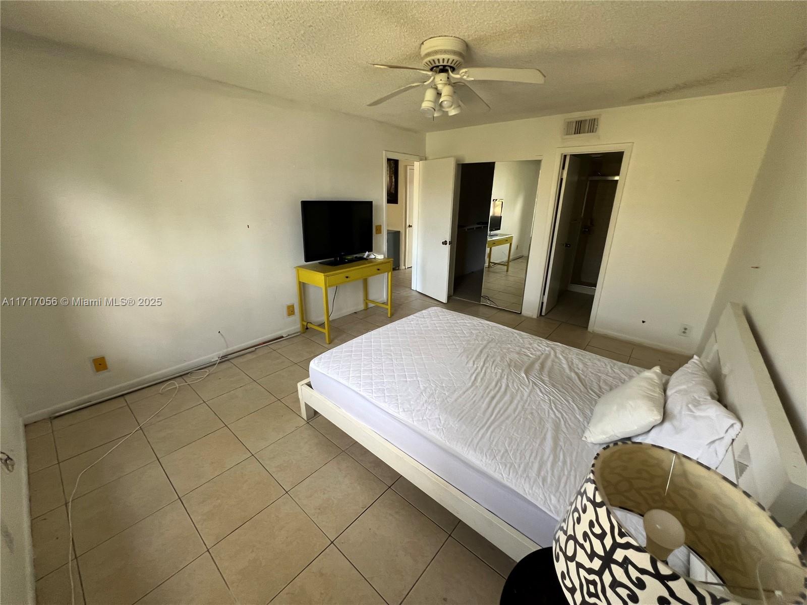 8871 Wiles Rd #208, Coral Springs, Florida image 7