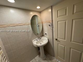 230 174th St #2307, Sunny Isles Beach, Florida image 9