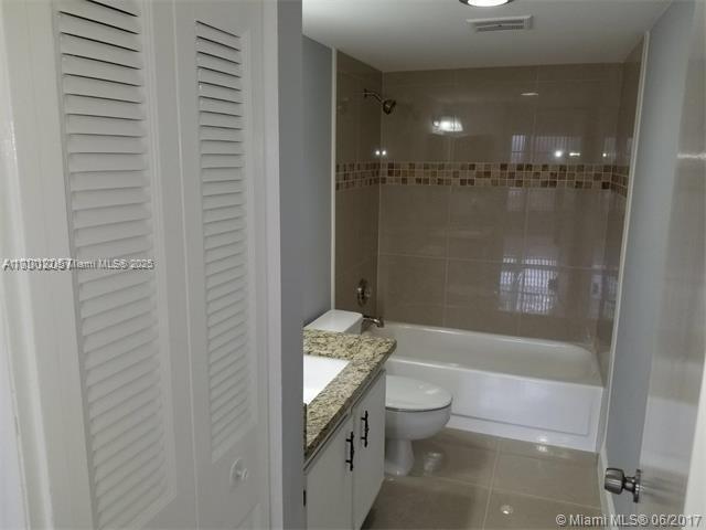 4160 Inverrary Dr #505, Lauderhill, Florida image 10