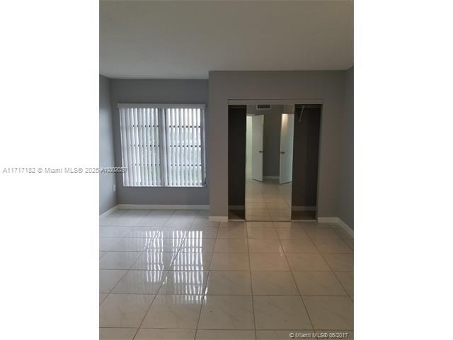 4160 Inverrary Dr #505, Lauderhill, Florida image 9
