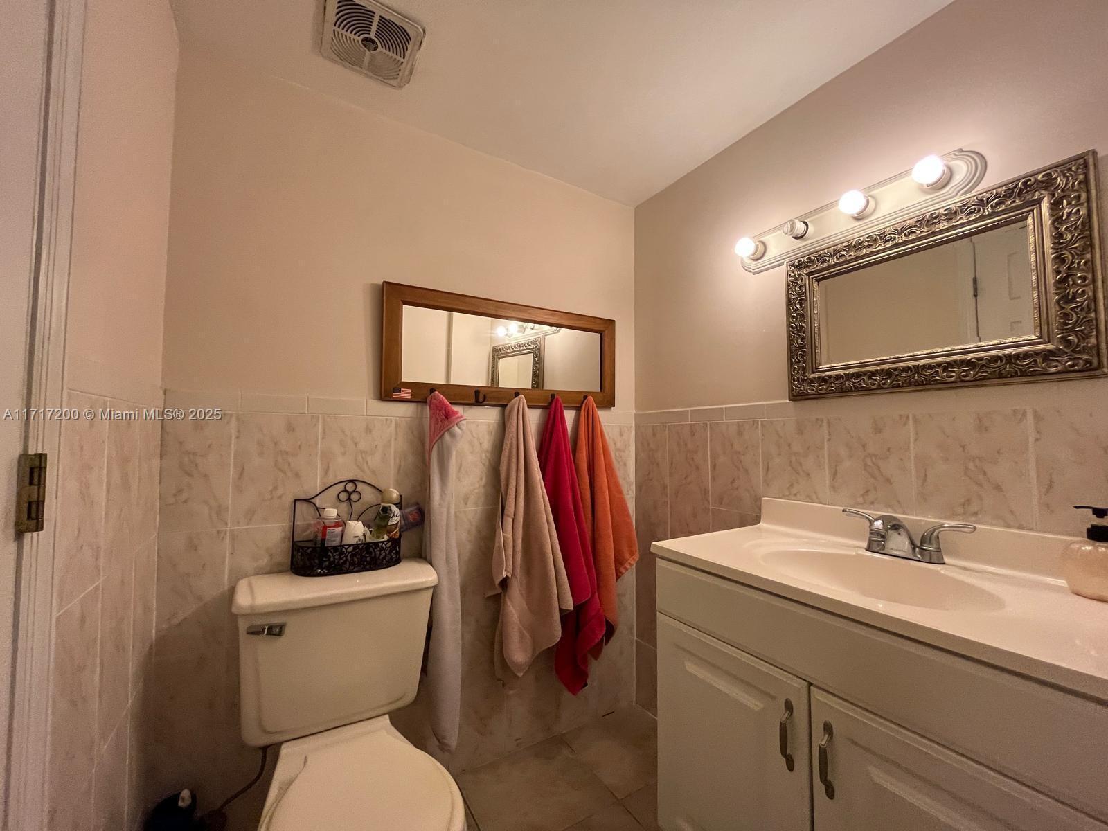 12290 NE 11th Ct #203, North Miami, Florida image 13