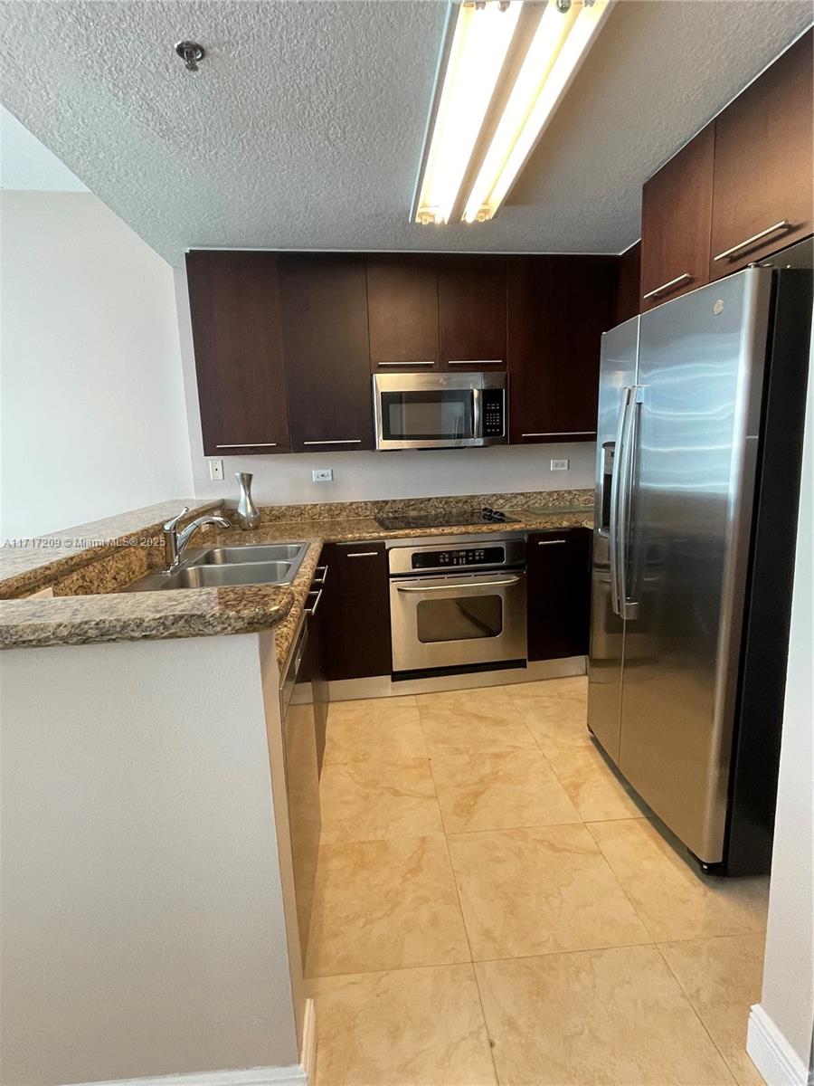 6515 Collins Ave #1001, Miami Beach FL 33141
