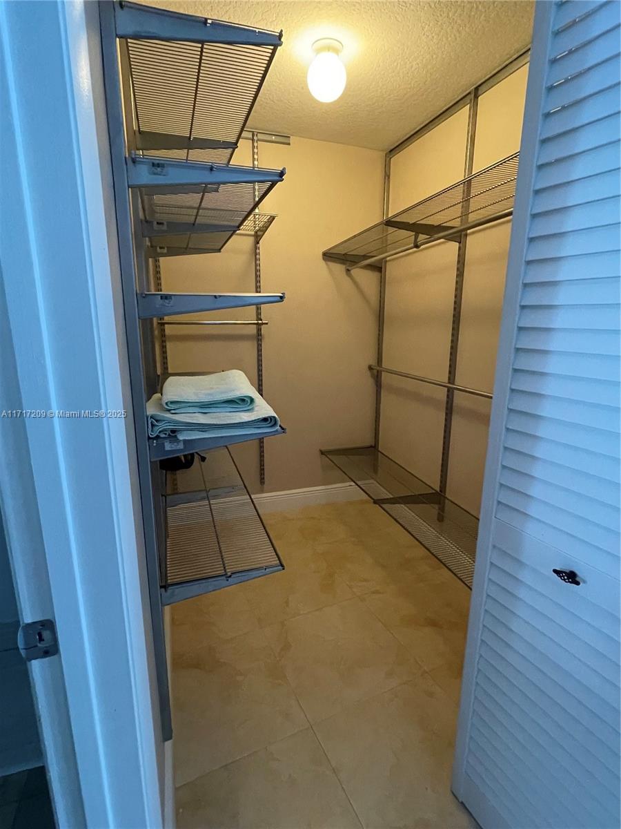 6515 Collins Ave #1001, Miami Beach FL 33141
