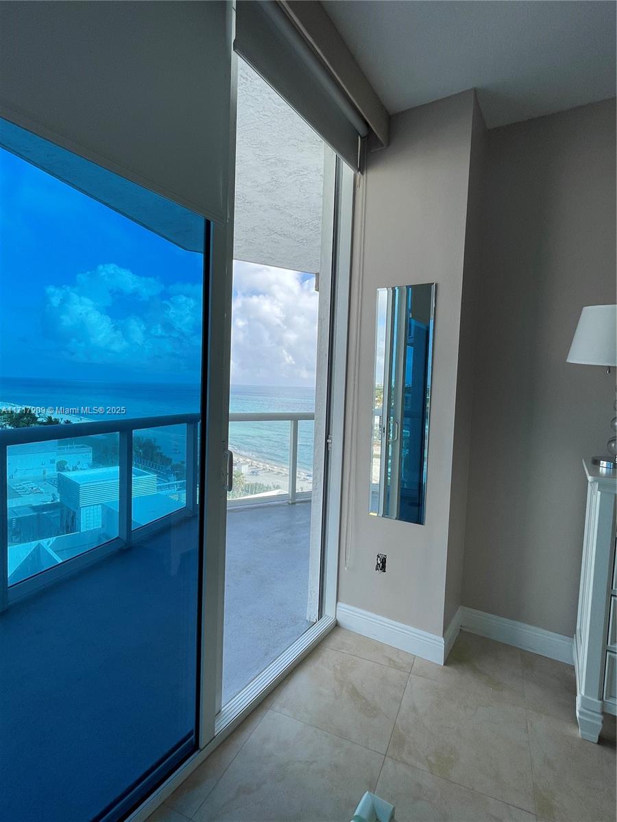 6515 Collins Ave #1001, Miami Beach FL 33141