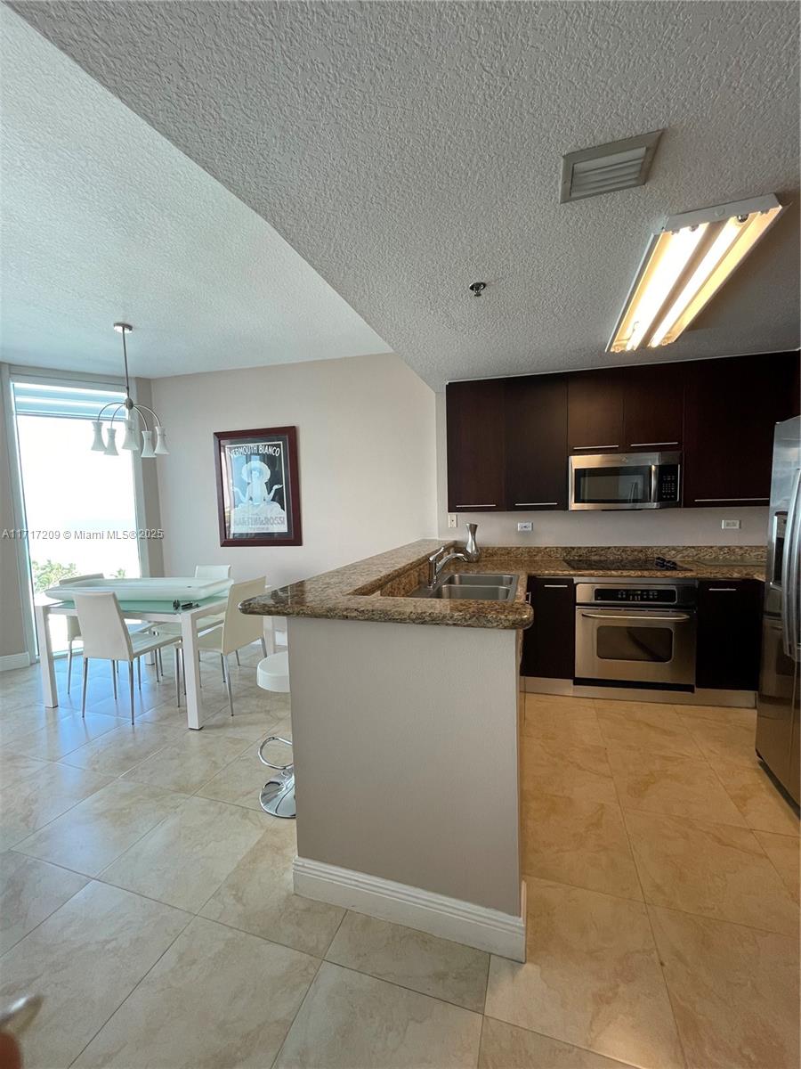 6515 Collins Ave #1001, Miami Beach FL 33141