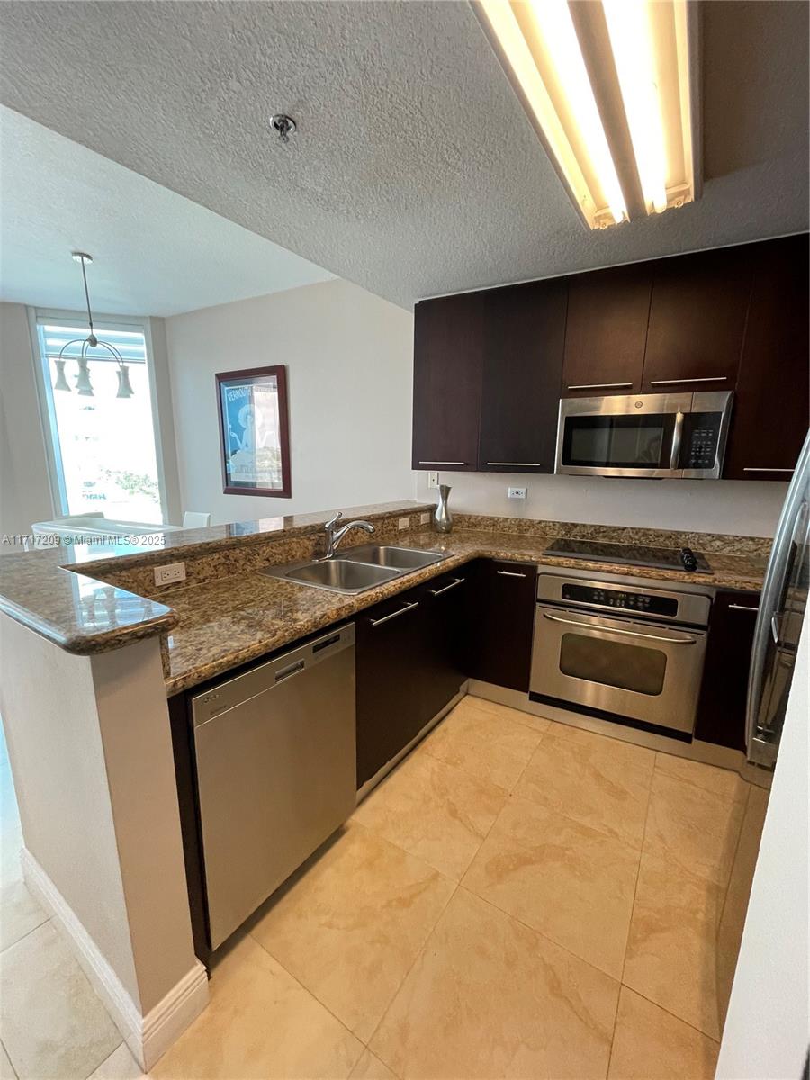 6515 Collins Ave #1001, Miami Beach FL 33141