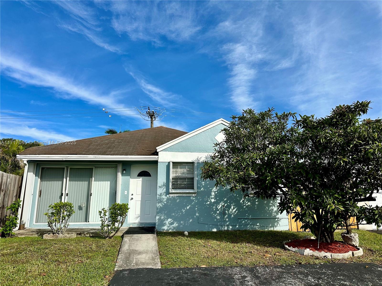 10371 205th Ter Unit , Cutler Bay, Florida 33189