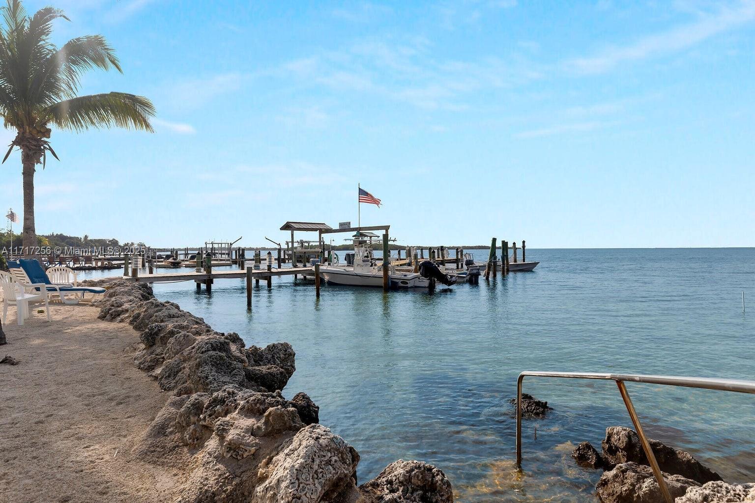 92550 Overseas Hwy #207, Key Largo, Florida image 12