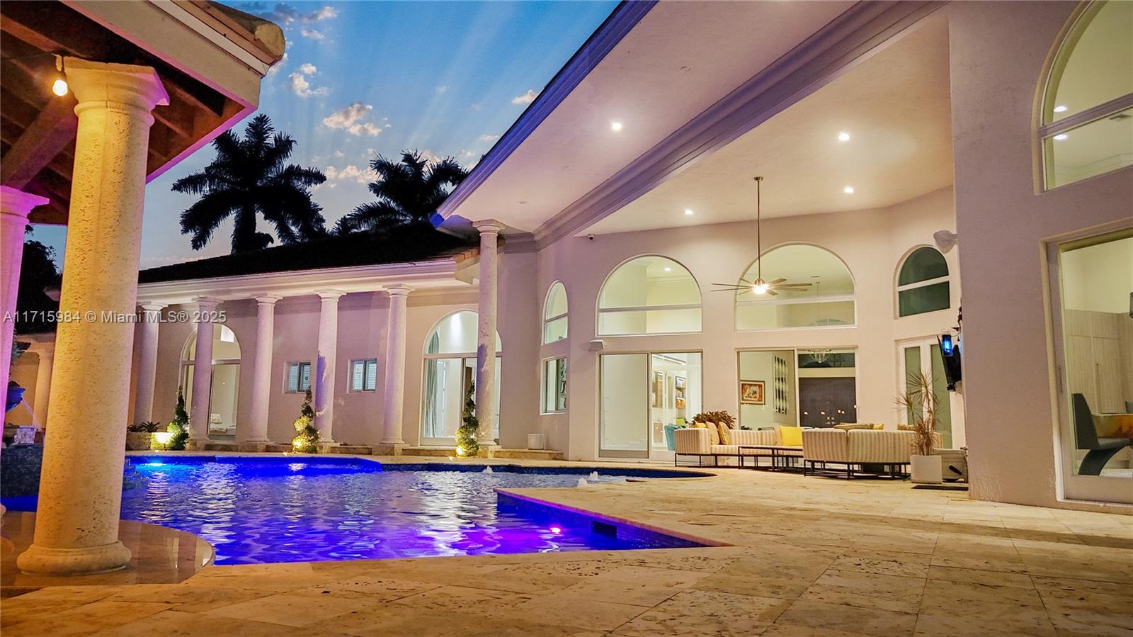Listing Photo 8