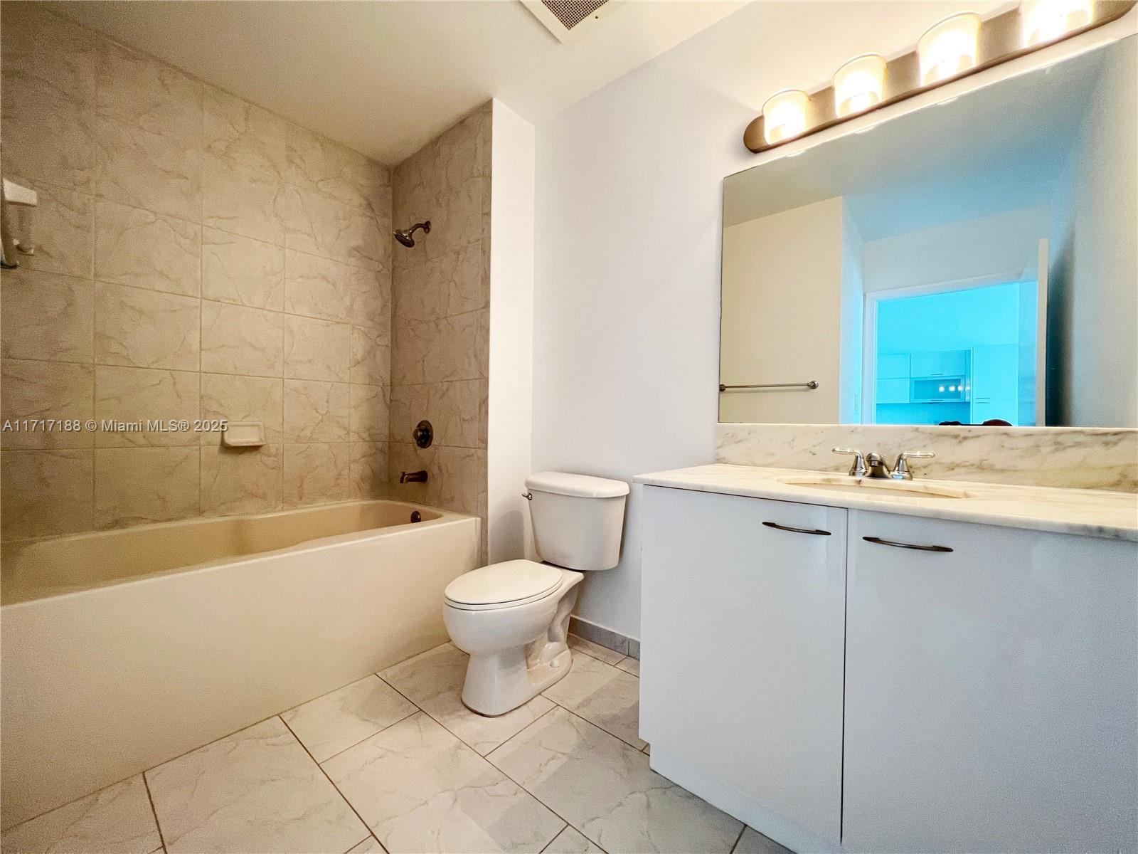 133 NE 2nd Ave #3115, Miami FL 33132