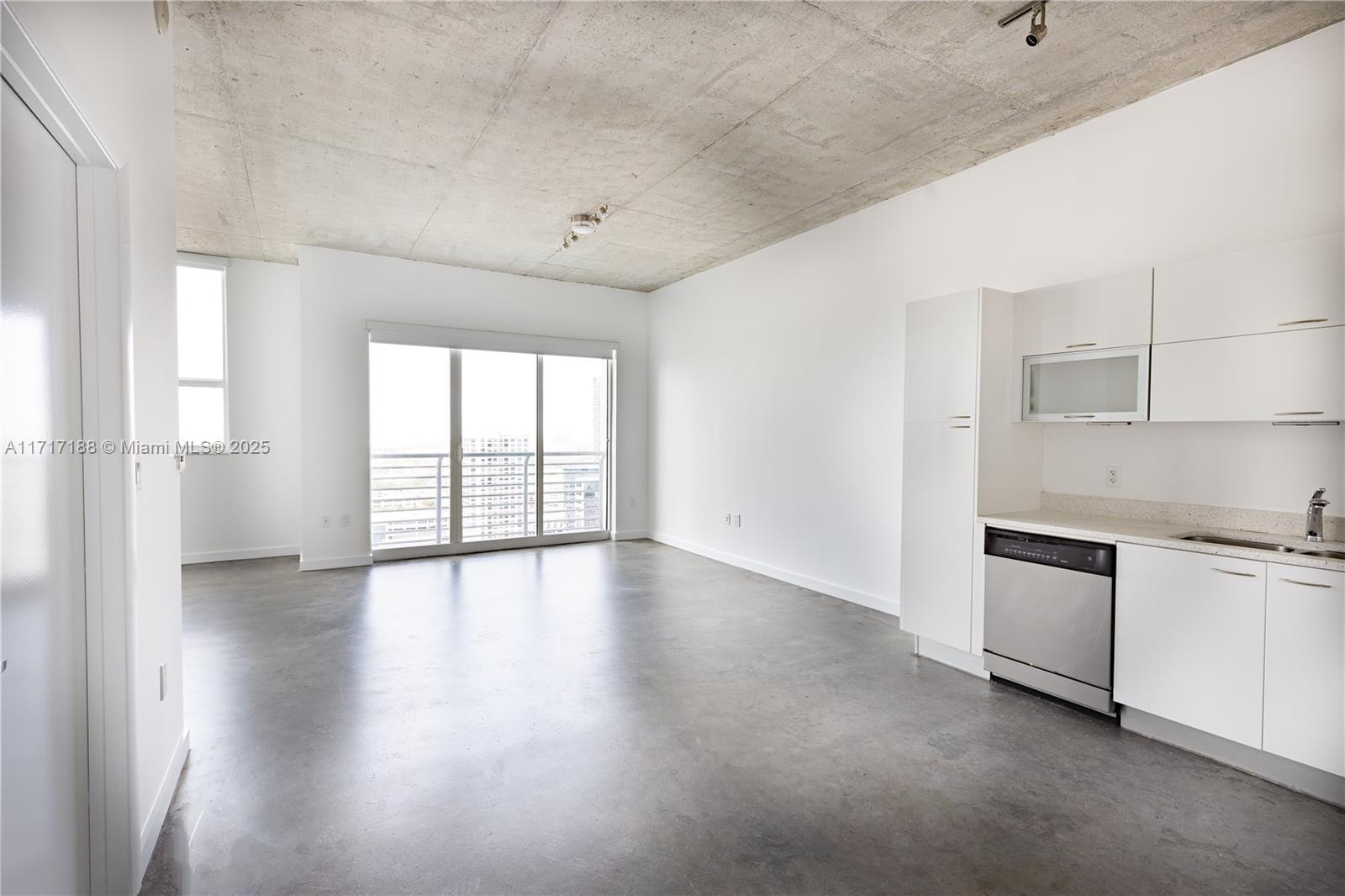 133 NE 2nd Ave #3115, Miami FL 33132