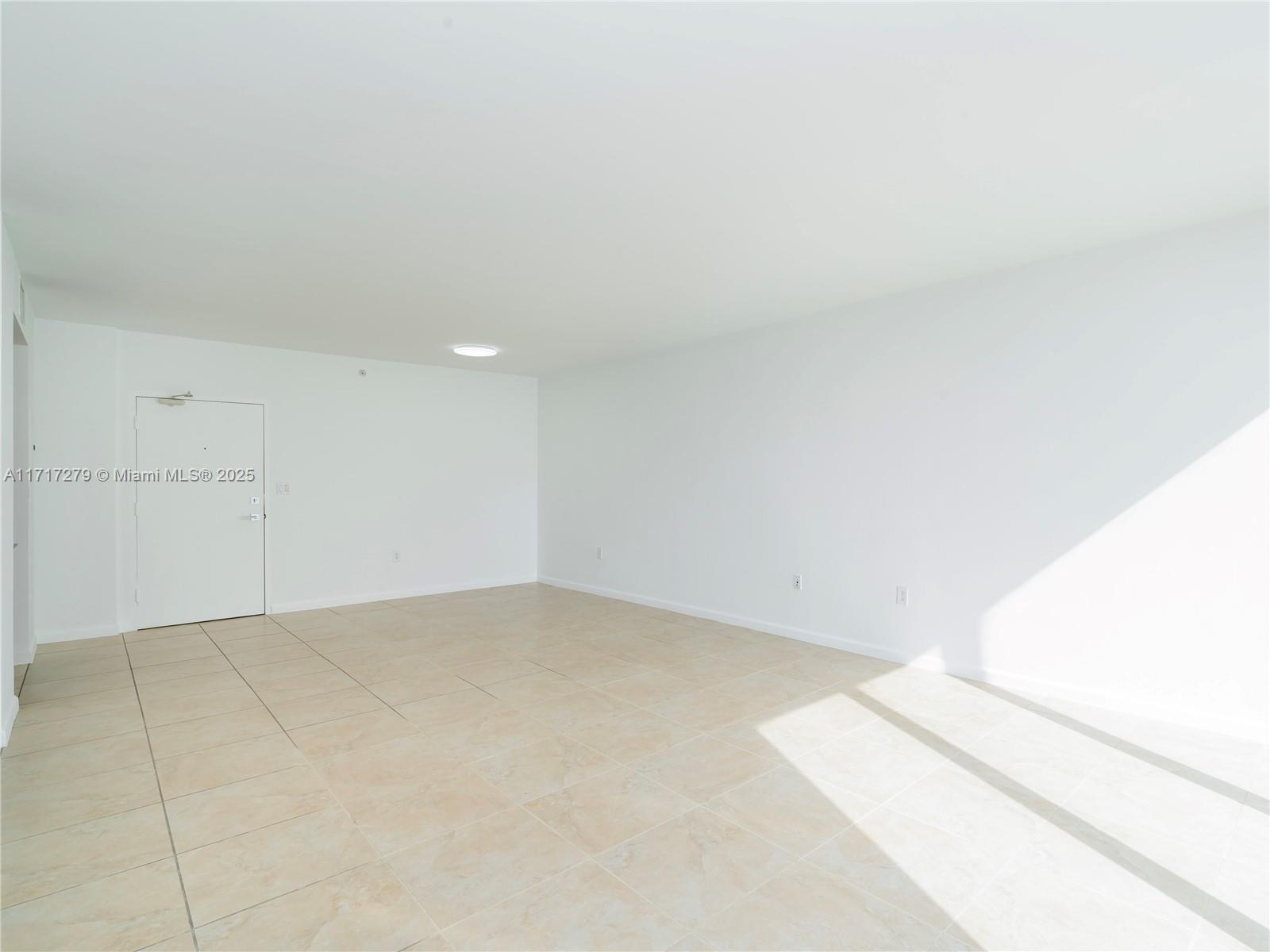 10275 Collins Ave #1117, Bal Harbour, Florida image 13