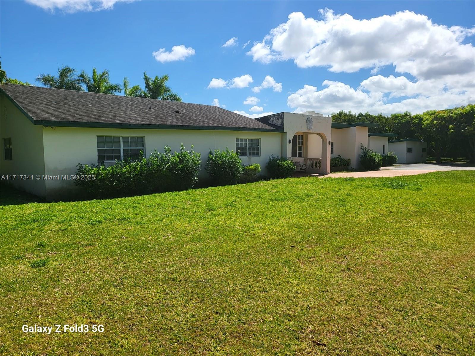 8000 SW 184th St, Cutler Bay, Florida image 2