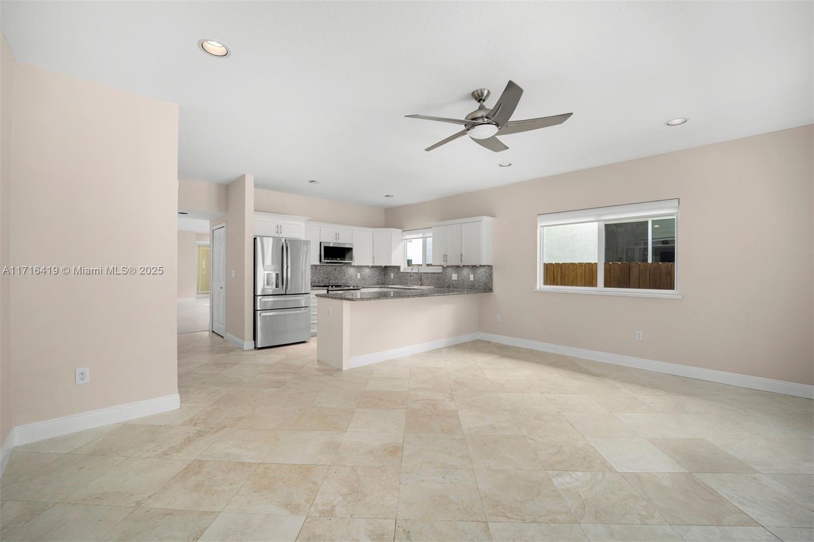 3035 Allamanda St #3035, Miami, Florida image 7