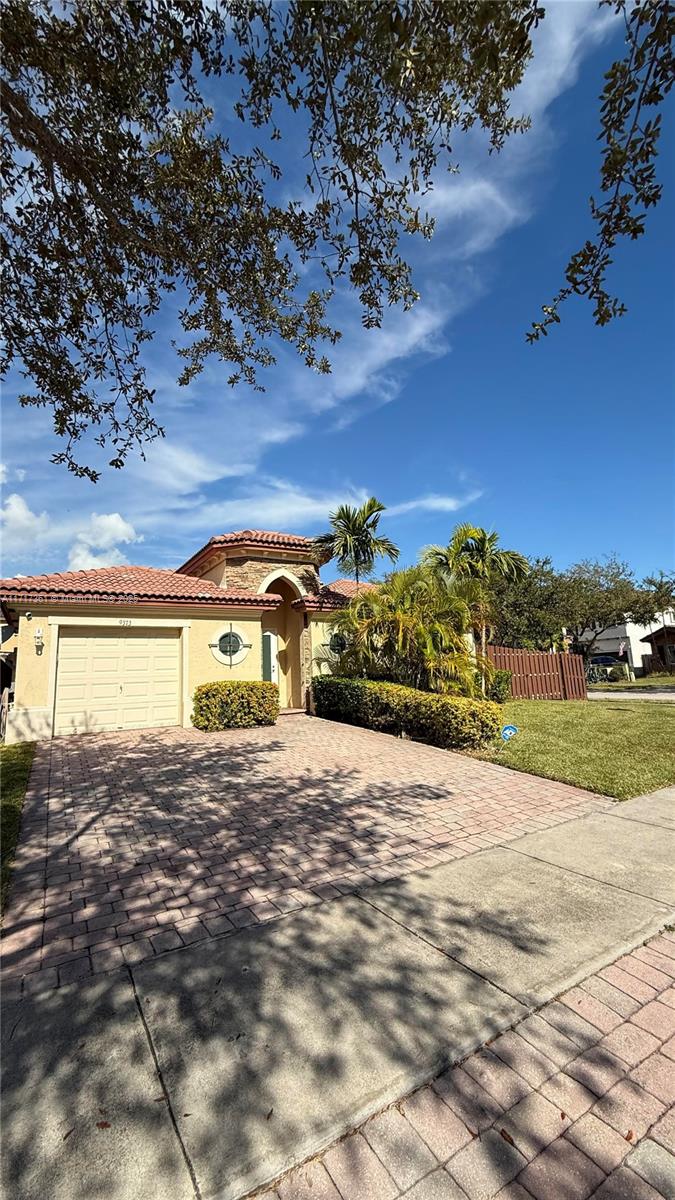   Unit , Cutler Bay, Florida 33190