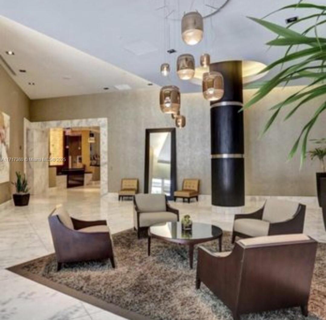 1250 S Miami Ave #1004, Miami FL 33130