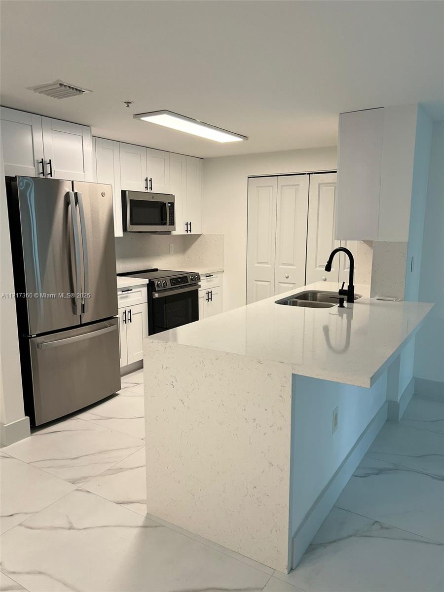 1250 S Miami Ave #1004, Miami FL 33130