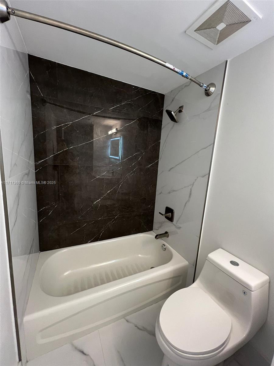 1250 S Miami Ave #1004, Miami FL 33130