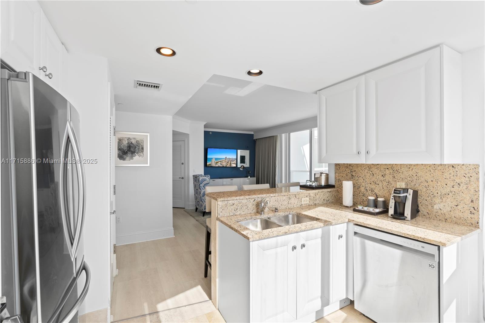 Listing Photo 18