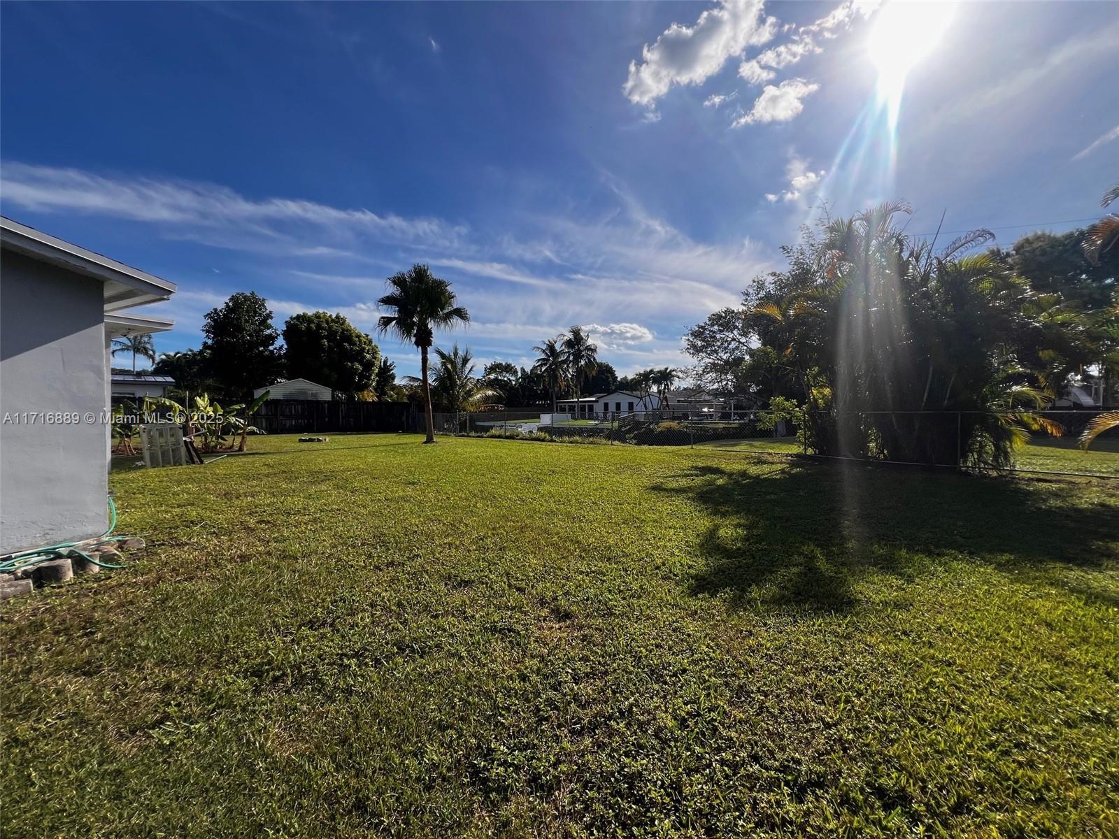 10260 Dolphin Rd, Cutler Bay, Florida image 4