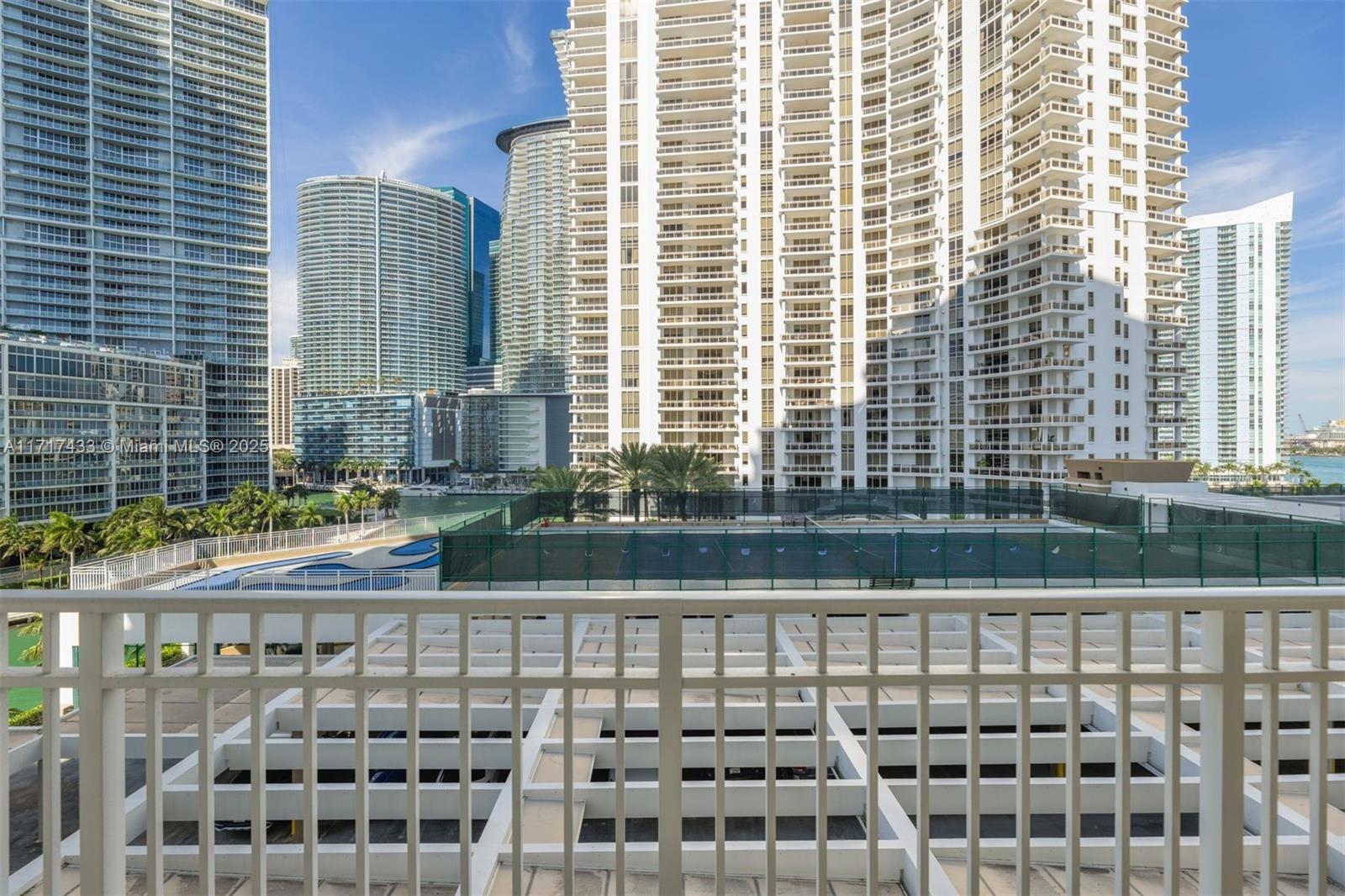 801 Brickell Key Blvd #806, Miami FL 33131