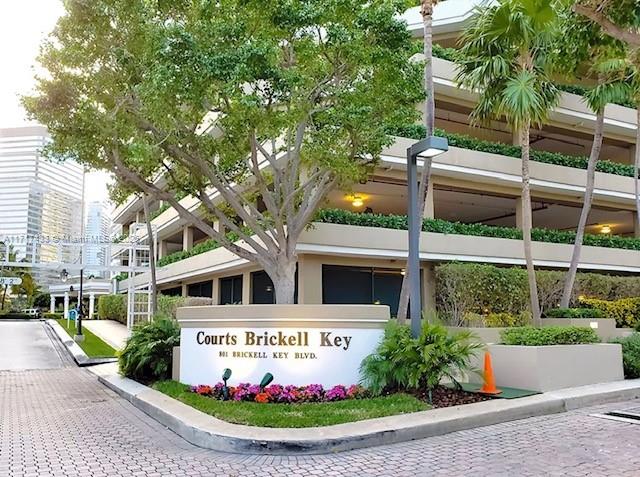 801 Brickell Key Blvd #806, Miami FL 33131