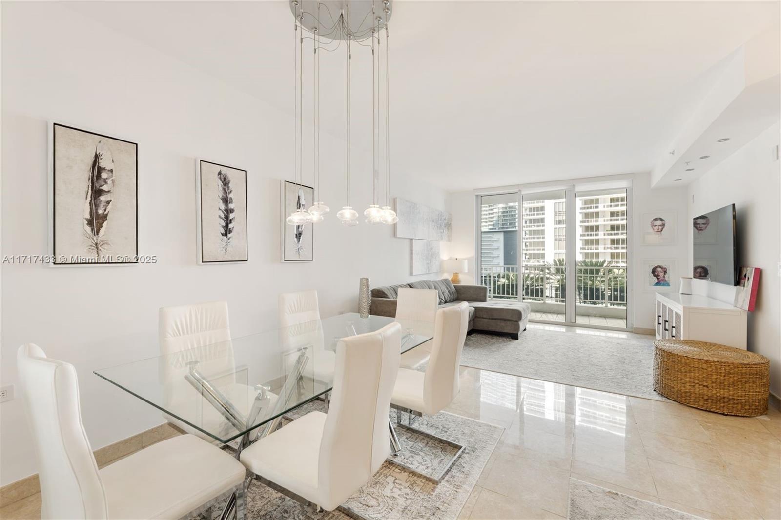 801 Brickell Key Blvd #806, Miami FL 33131