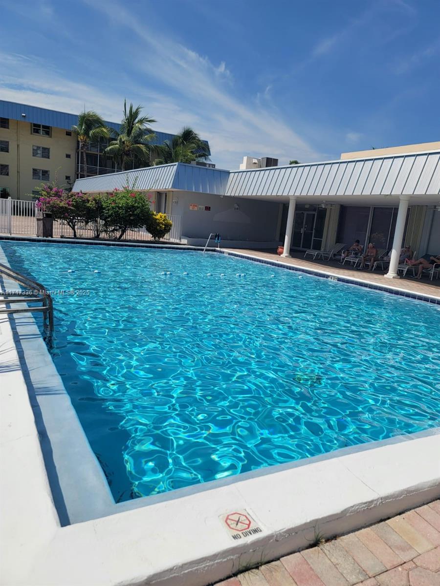 3849 NE 169th St #302, North Miami Beach, Florida image 16