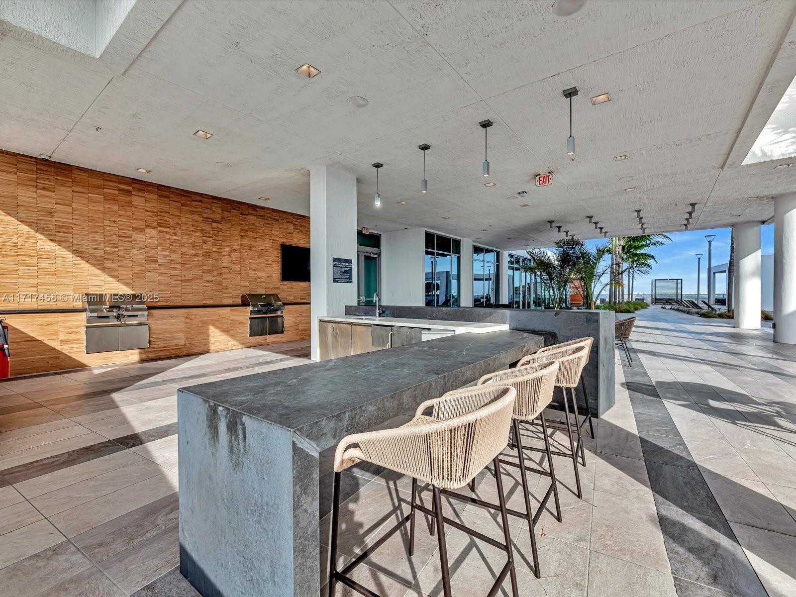 3900 Biscayne Blvd #N-907, Miami FL 33137