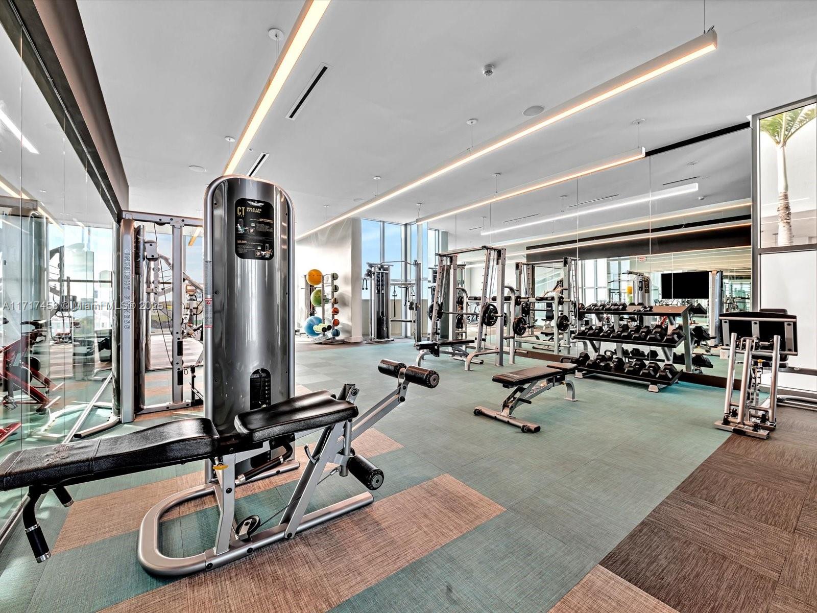 3900 Biscayne Blvd #N-907, Miami FL 33137