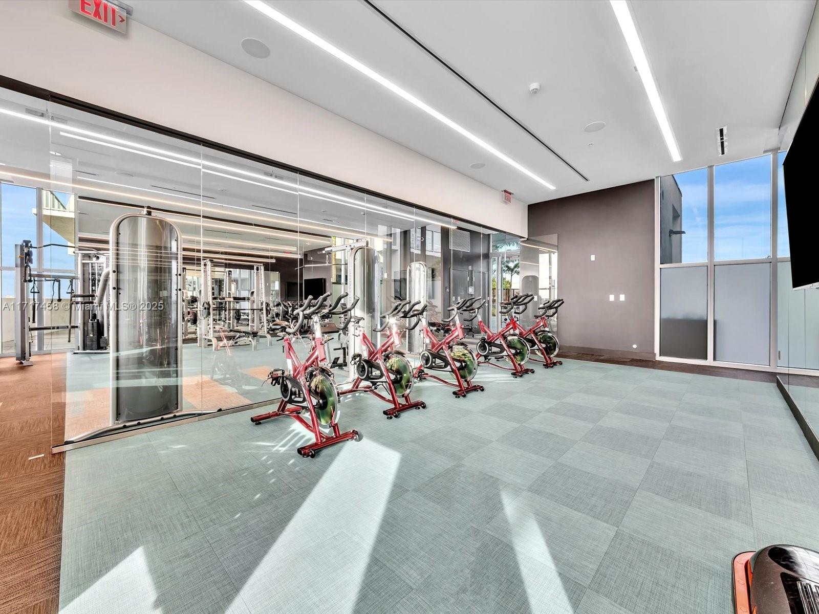 3900 Biscayne Blvd #N-907, Miami FL 33137
